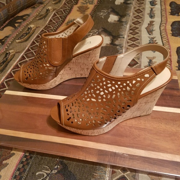 Brown wedges - Picture 3 of 5